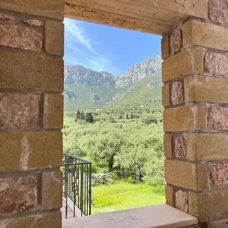 Hotel Atalanti Kyparission