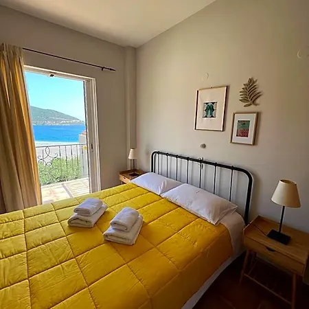 Hotel Atalanti *