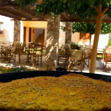 Atalanti Hotel