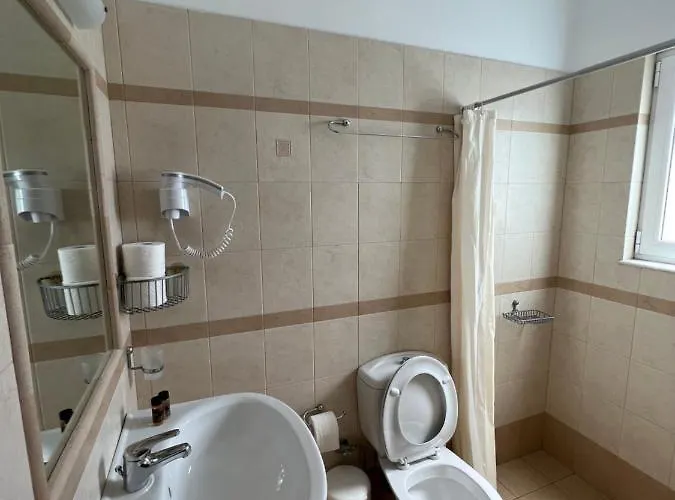 Atalanti Hotel Kyparíssion